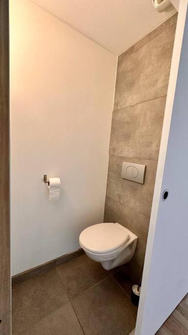 Villeurbanne • T2 Fraternite • Hostisy Esterno foto